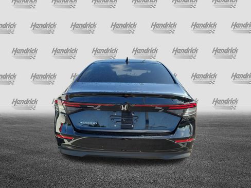Used 2024 Honda Accord EX image 9