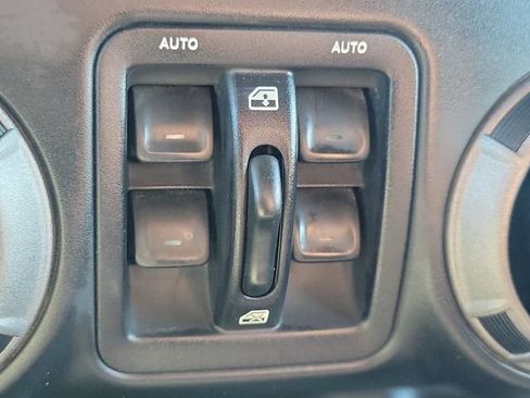 Used 2014 Jeep Wrangler Unlimited Sport w/ Quick Order Package 24S AWD/4WD image 23