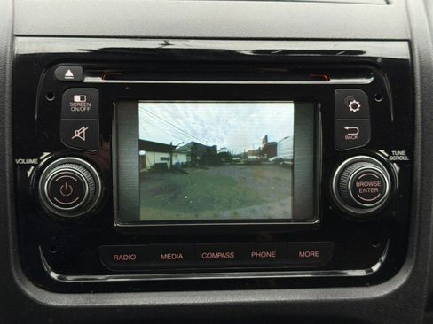 Used 2016 RAM ProMaster 2500 image 25