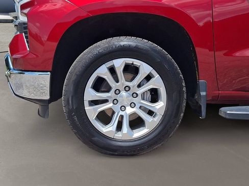 Used 2023 Chevrolet Silverado 1500 LTZ AWD/4WD image 10