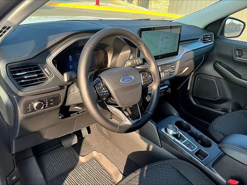 New 2026 Ford Escape Active w/ Tech Pack #1 FWD image 6