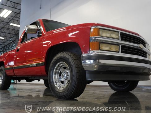 Used 1994 Chevrolet Silverado 1500 2WD Regular Cab image 35