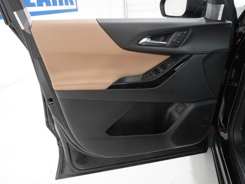 New 2026 Chevrolet Equinox ACTIV w/ Convenience Package III image 13