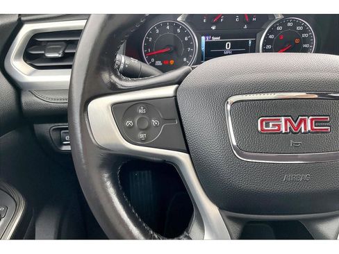 Used 2018 GMC Acadia SLT image 19