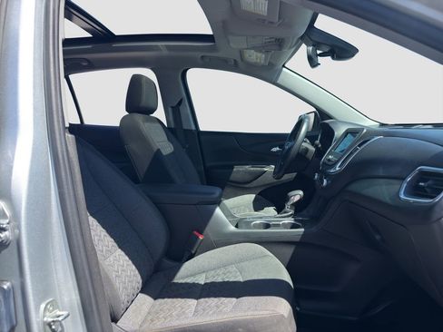 Used 2022 Chevrolet Equinox LT FWD image 30