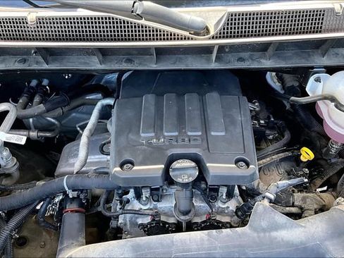 Used 2024 Chevrolet Silverado 1500 W/T w/ WT Value Package AWD/4WD image 31