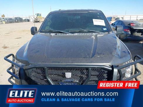 Used 2017 Ford F150 XLT w/ Equipment Group 302A Luxury image 11