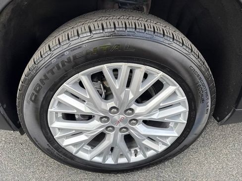 Used 2026 GMC Acadia Elevation w/ Elevation Premium Package AWD/4WD image 39