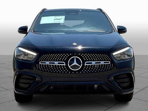 New 2025 Mercedes-Benz GLA 250 image 3