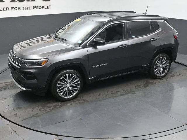 Used 2023 Jeep Compass Limited w/ Elite Group AWD/4WD image 45