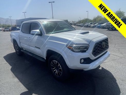 Used 2021 Toyota Tacoma TRD Sport w/ Technology Package RWD image 1