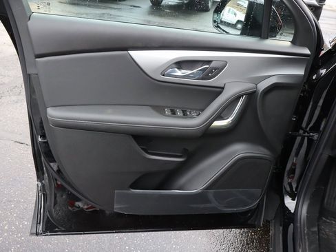 New 2026 Chevrolet Blazer LT image 4