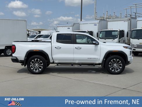 Certified 2026 GMC Canyon Denali AWD/4WD image 3