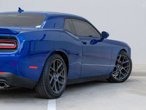 Used 2020 Dodge Challenger R/T RWD image 6