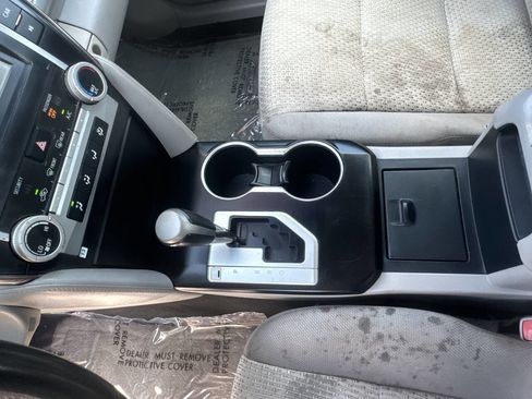 Used 2012 Toyota Camry LE image 15