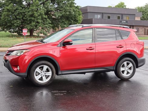 Used 2013 Toyota RAV4 XLE AWD/4WD image 10