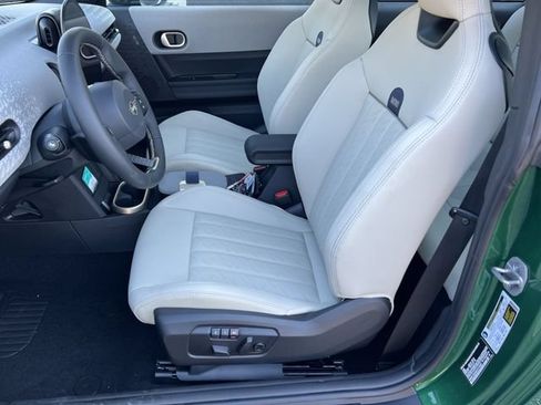 Used 2026 MINI Cooper 2-Door Hardtop FWD image 10
