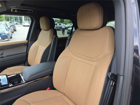Used 2025 Land Rover Range Rover Sport Dynamic SE AWD/4WD image 20