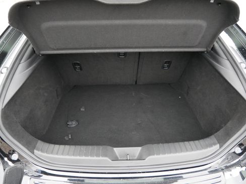 Used 2025 MAZDA MAZDA3 2.5 S Hatchback w/ Premium Pkg image 18