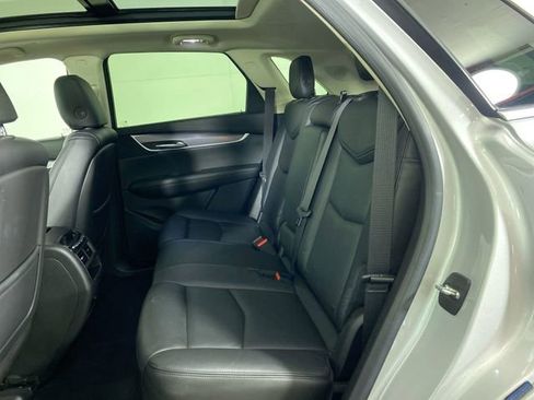 Used 2018 Cadillac XT5 Premium Luxury image 21