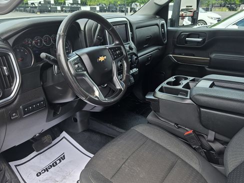 Used 2022 Chevrolet Silverado 3500 LT w/ Convenience Package AWD/4WD image 10