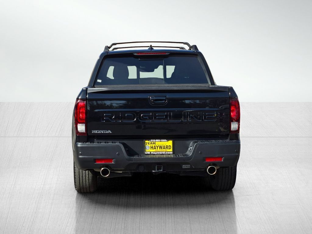 Used 2025 Honda Ridgeline Black Edition image 6