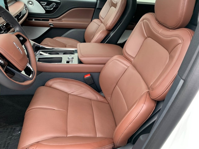 New 2027 Lincoln Aviator Reserve AWD/4WD image 15