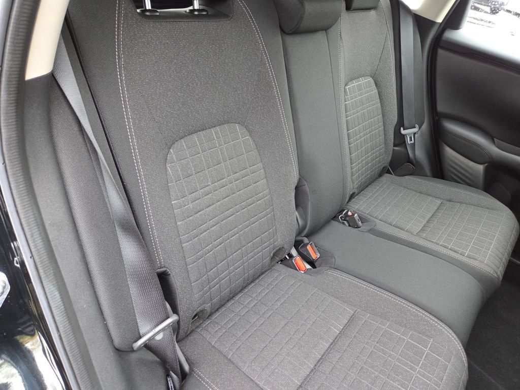 Certified 2023 Honda HR-V LX image 25