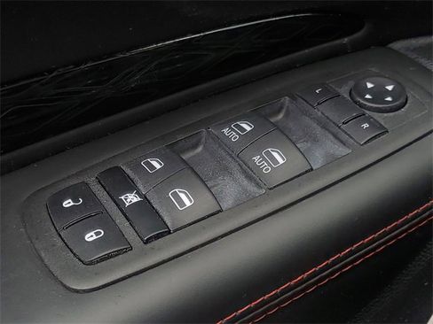 Used 2023 Dodge Durango Citadel image 12