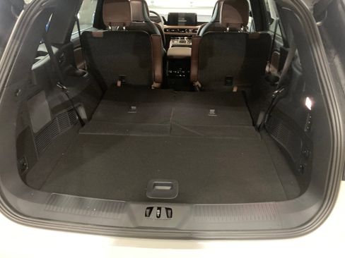 Used 2026 Lincoln Aviator Reserve AWD/4WD image 15