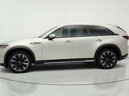 Used 2025 MAZDA CX-90 Plug-In Hybrid w/ Premium Plus AWD/4WD image 8