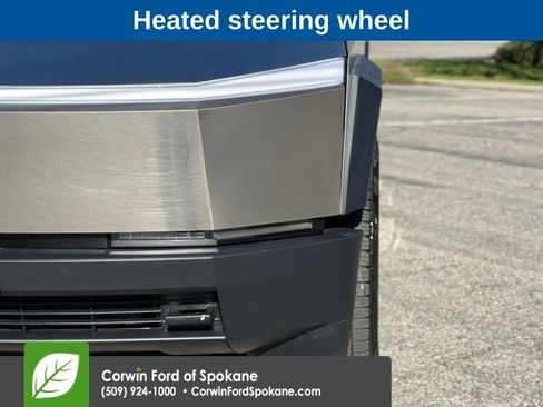 Used 2025 Tesla Cybertruck AWD Crew Cab image 7