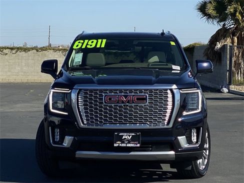 Used 2023 GMC Yukon Denali image 2