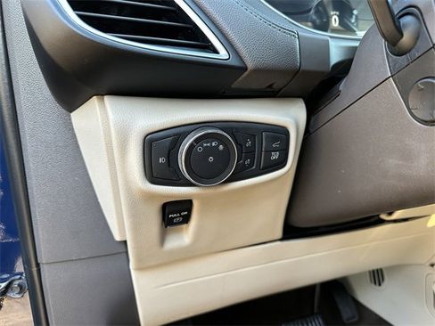 Used 2019 Lincoln Nautilus Reserve w/ Ultimate Package image 35