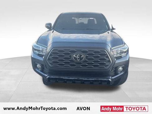 Used 2020 Toyota Tacoma TRD Off-Road w/ Blackout Package image 3