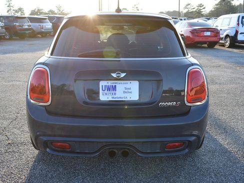 Used 2015 MINI Cooper S image 7