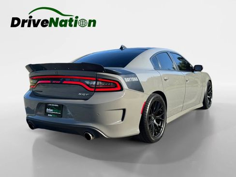 Used 2018 Dodge Charger R/T RWD image 5