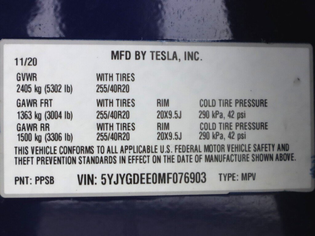 Used 2021 Tesla Model Y Long Range AWD/4WD image 44