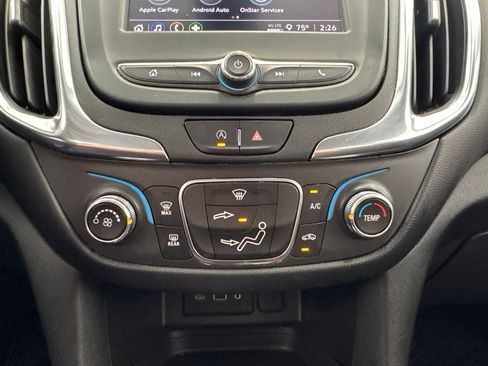 Used 2022 Chevrolet Equinox LT AWD/4WD image 26
