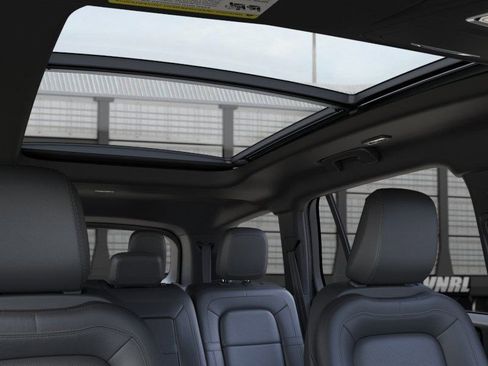 New 2026 Lincoln Aviator Reserve image 22