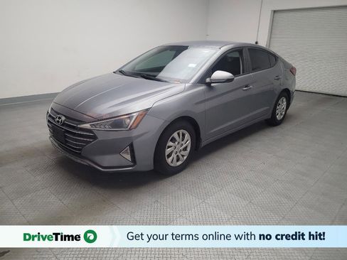 Used 2019 Hyundai Elantra SE FWD image 1