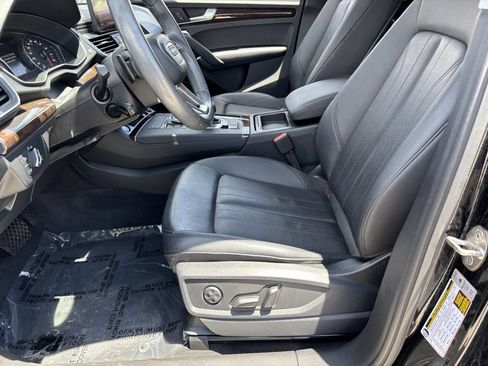 Used 2019 Audi Q5 2.0T Premium AWD/4WD image 17