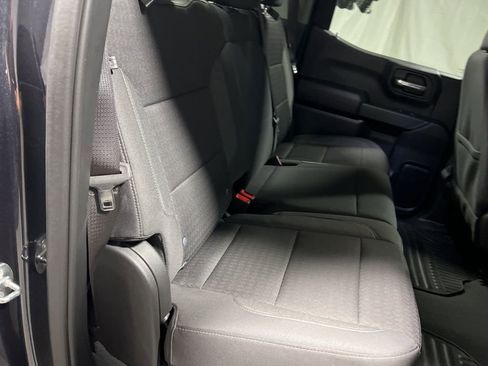 Used 2023 Chevrolet Silverado 1500 Custom image 14