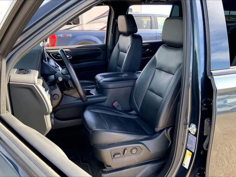 Used 2021 Chevrolet Tahoe Z71 w/ Z71 Signature Package image 7