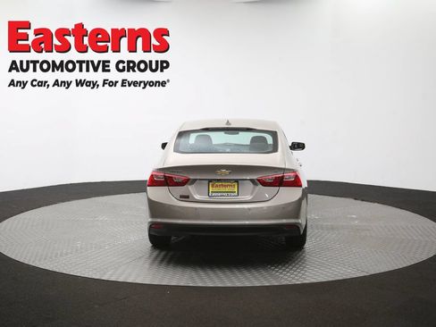 Used 2025 Chevrolet Malibu LT FWD image 36