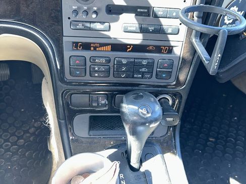 Used 2004 Saab 9-5 Arc image 4