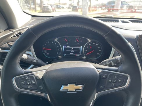 Used 2018 Chevrolet Equinox Premier image 10