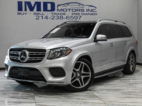 Used 2017 Mercedes-Benz GLS 550 4MATIC image 3