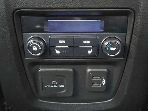 Used 2020 Buick Enclave Avenir w/ Avenir Technology Package image 27