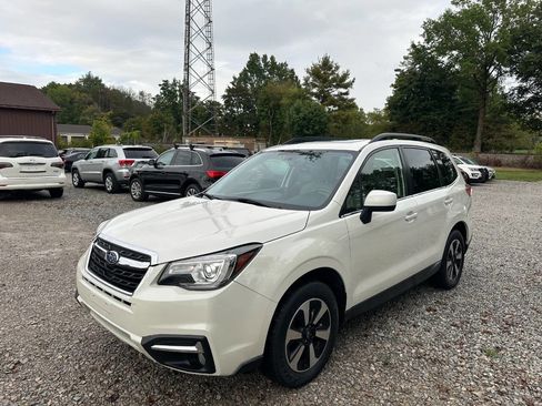 Used 2017 Subaru Forester 2.5i Limited image 1